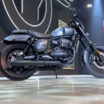 Yezdi Roadster
