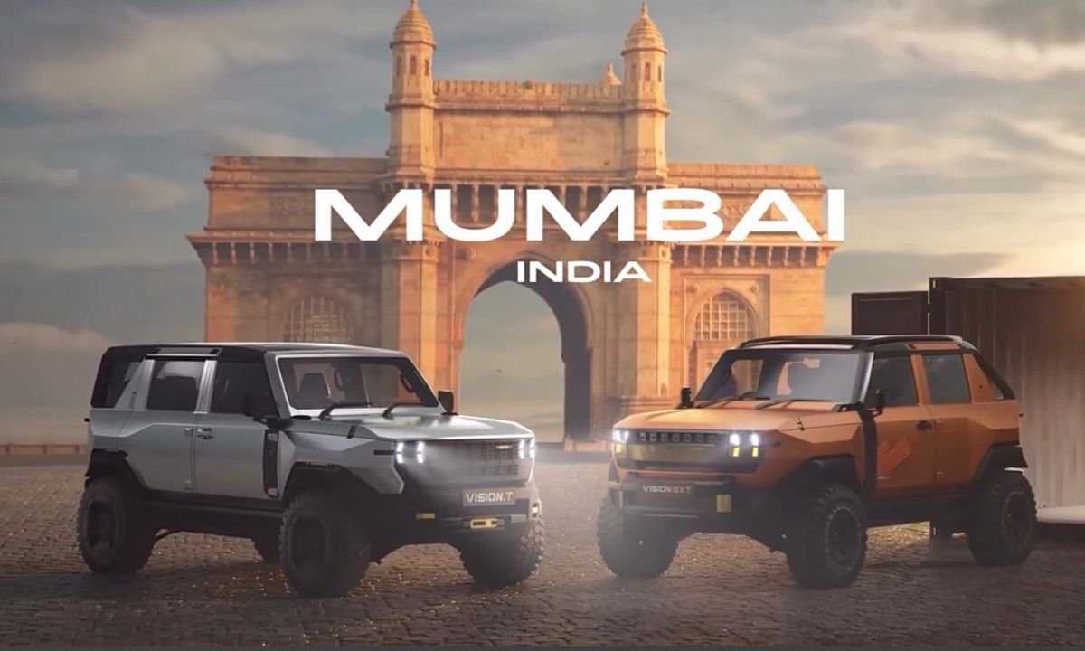 Mahindra Vision SXT