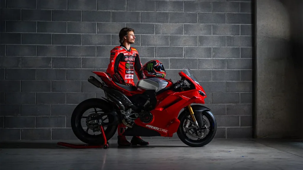 Panigale V4 R